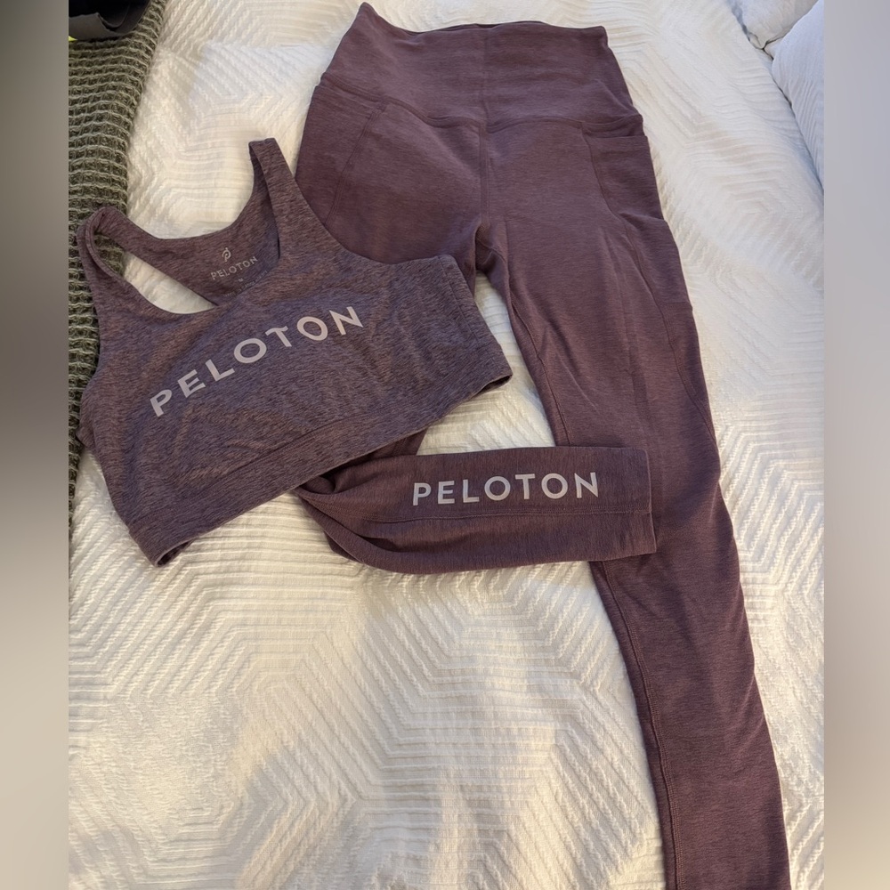 Beyond Yoga Plum Purple Bra and Leggings - Set